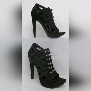 Jessica Simpson Satino Elastic Hook and Eye Platform Heels